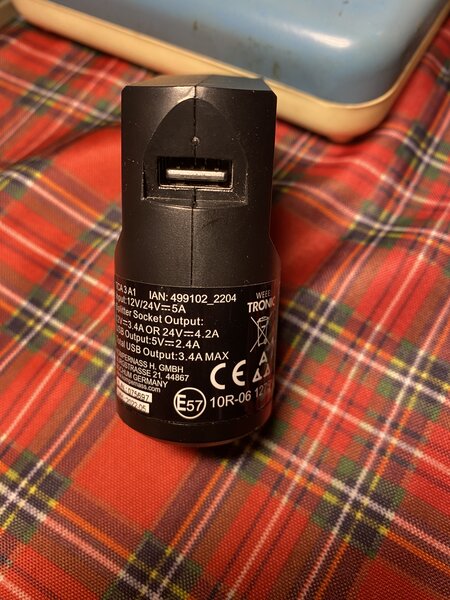 Incarcator bricheta auto moto + USB